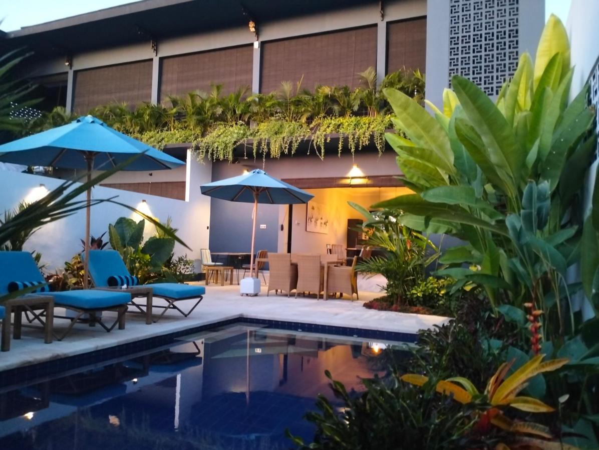 Villa Bintang 러비나 외부 사진